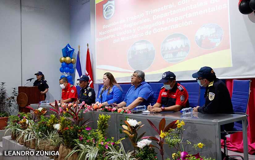 BOMBEROS